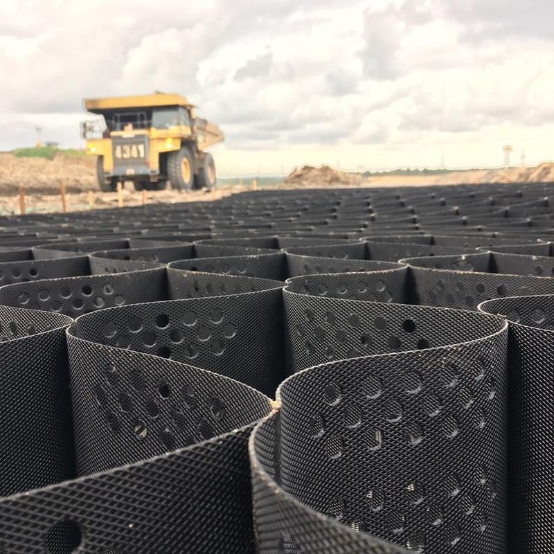 질감 및 구멍 HDPE 플라스틱 지오 셀 가이드 제조자 도로 건설을위한 비석 그리드 지오 셀