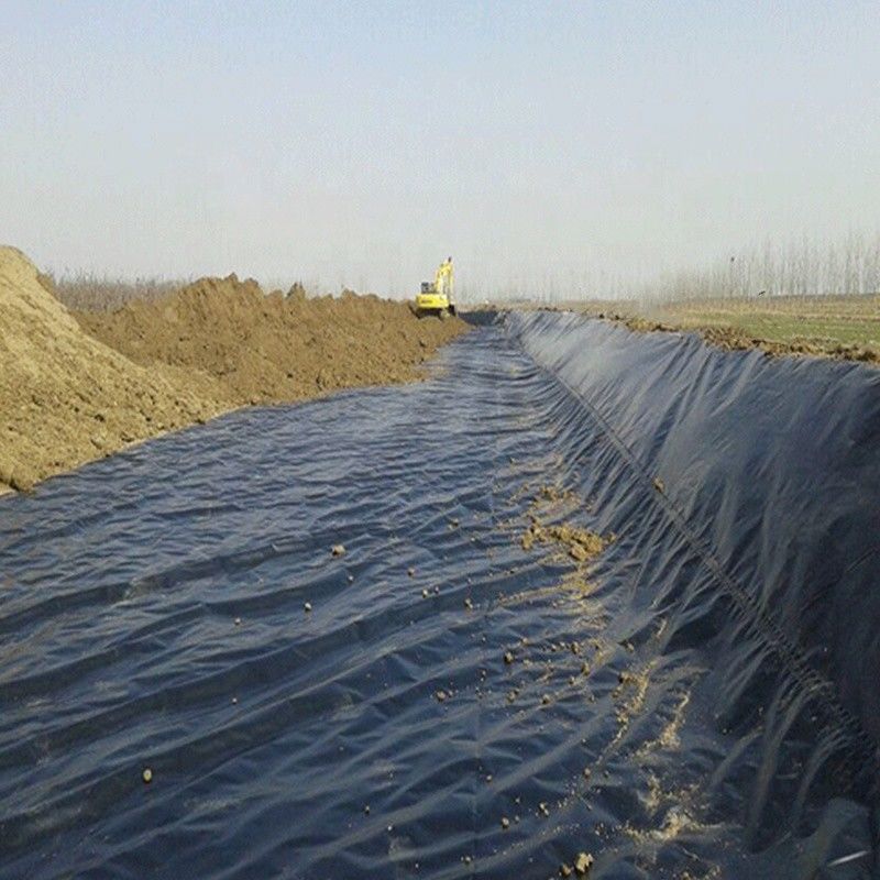 고밀도 폴리 에틸렌 (HDPE) 지오 멘브라인 블랙 자외선 내성 라인어 полиэтилен 웅덩이 라인어 매립지 격리 1.5mm 두께 지오 멘브라인 500N 팽창 강도